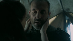 extant_GameOfThrones_5x07-TheGift_1860