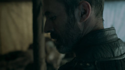 extant_GameOfThrones_5x07-TheGift_1881