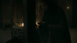 extant_GameOfThrones_5x07-TheGift_1899