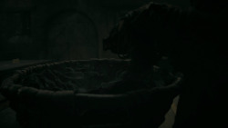 extant_GameOfThrones_5x07-TheGift_1906