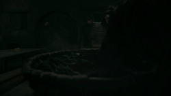 extant_GameOfThrones_5x07-TheGift_1912