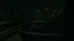 extant_GameOfThrones_5x07-TheGift_1914