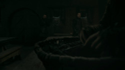 extant_GameOfThrones_5x07-TheGift_1916