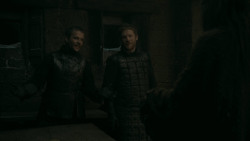 extant_GameOfThrones_5x07-TheGift_1934