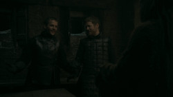 extant_GameOfThrones_5x07-TheGift_1935