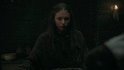 extant_GameOfThrones_5x07-TheGift_1938