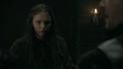 extant_GameOfThrones_5x07-TheGift_1942