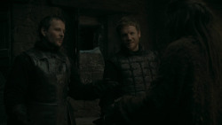 extant_GameOfThrones_5x07-TheGift_1944