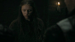 extant_GameOfThrones_5x07-TheGift_1948