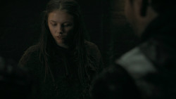 extant_GameOfThrones_5x07-TheGift_1949
