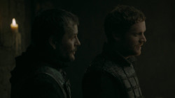 extant_GameOfThrones_5x07-TheGift_1958