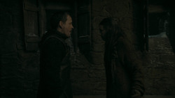 extant_GameOfThrones_5x07-TheGift_1972
