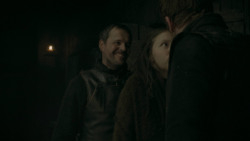 extant_GameOfThrones_5x07-TheGift_1983