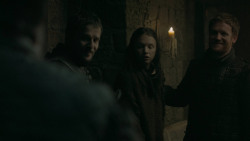extant_GameOfThrones_5x07-TheGift_2002