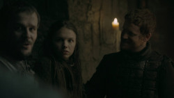 extant_GameOfThrones_5x07-TheGift_2012