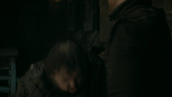 extant_GameOfThrones_5x07-TheGift_2032
