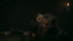 extant_GameOfThrones_5x07-TheGift_2047
