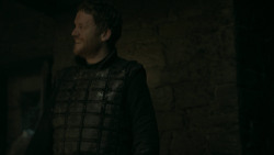 extant_GameOfThrones_5x07-TheGift_2055