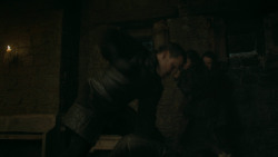 extant_GameOfThrones_5x07-TheGift_2078