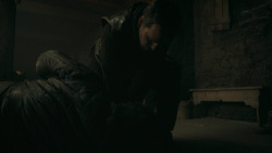 extant_GameOfThrones_5x07-TheGift_2081