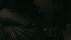 extant_GameOfThrones_5x07-TheGift_2086