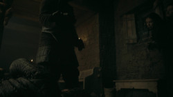 extant_GameOfThrones_5x07-TheGift_2090