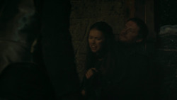 extant_GameOfThrones_5x07-TheGift_2101