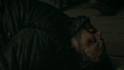 extant_GameOfThrones_5x07-TheGift_2103