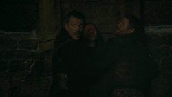 extant_GameOfThrones_5x07-TheGift_2124