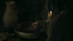 extant_GameOfThrones_5x07-TheGift_2212