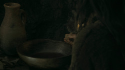 extant_GameOfThrones_5x07-TheGift_2214