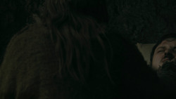 extant_GameOfThrones_5x07-TheGift_2224