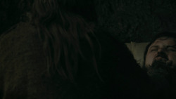 extant_GameOfThrones_5x07-TheGift_2225