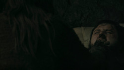 extant_GameOfThrones_5x07-TheGift_2229