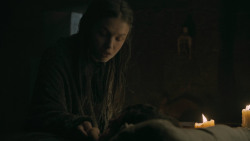 extant_GameOfThrones_5x07-TheGift_2286