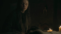 extant_GameOfThrones_5x07-TheGift_2287