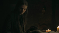 extant_GameOfThrones_5x07-TheGift_2290