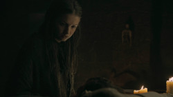 extant_GameOfThrones_5x07-TheGift_2301