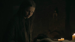 extant_GameOfThrones_5x07-TheGift_2314