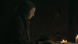 extant_GameOfThrones_5x07-TheGift_2324
