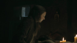 extant_GameOfThrones_5x07-TheGift_2325