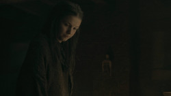 extant_GameOfThrones_5x07-TheGift_2346