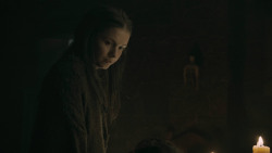 extant_GameOfThrones_5x07-TheGift_2349