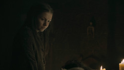 extant_GameOfThrones_5x07-TheGift_2351