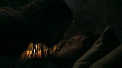 extant_GameOfThrones_5x07-TheGift_2366