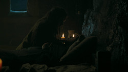 extant_GameOfThrones_5x07-TheGift_2391