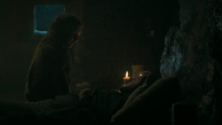 extant_GameOfThrones_5x07-TheGift_2398