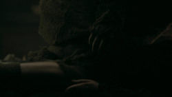 extant_GameOfThrones_5x07-TheGift_2431