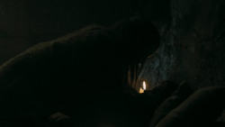 extant_GameOfThrones_5x07-TheGift_2434