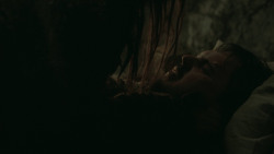 extant_GameOfThrones_5x07-TheGift_2451